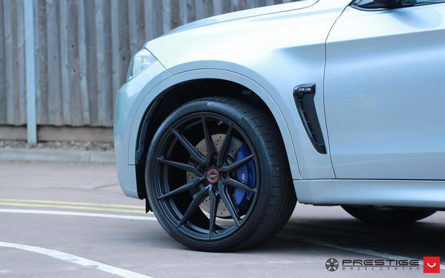 Детали экстерьера BMW X6 M on Vossen Wheels (HF-3) 2019 года  (фото 3 из 11)